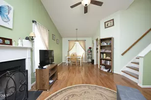 104 Penland Ct, Cary, NC 27519 - Photo 6