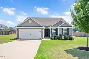 779 Avery Pond Dr, Fuquay Varina, NC 27526 - Photo 2