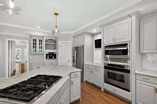 2714 St Marys St, Raleigh, NC 27609 - Photo 8