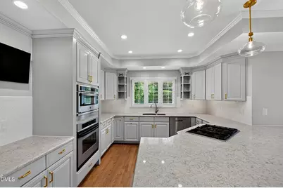 2714 St Marys Street, Raleigh, NC 27609 - Photo 6