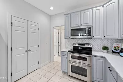 2101 Chicora Wood Drive, Raleigh, NC 27606 - Photo 24