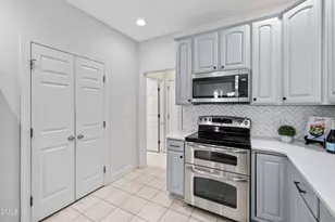 2101 Chicora Wood Dr, Raleigh, NC 27606 - Photo 24