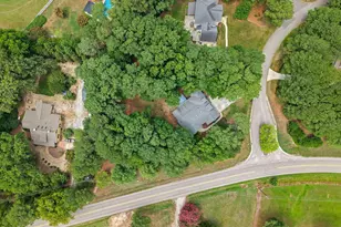 2101 Chicora Wood Dr, Raleigh, NC 27606 - Photo 76