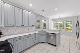 2101 Chicora Wood Dr, Raleigh, NC 27606 - Photo 26