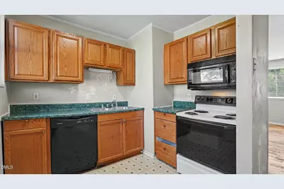 519 Overlook Street, Greensboro, NC 27403 - Photo 10