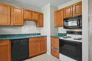 519 Overlook St, Greensboro, NC 27403 - Photo 10