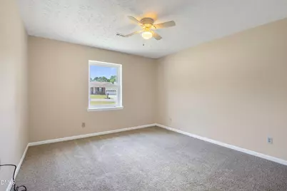 6920 Skyhawk Drive, Fayetteville, NC 28314 - Photo 20