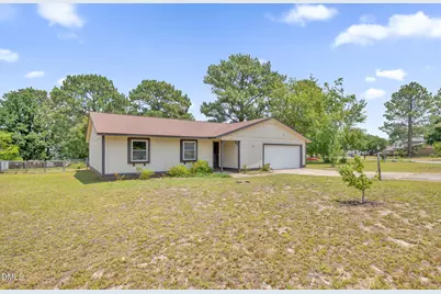 6920 Skyhawk Drive, Fayetteville, NC 28314 - Photo 2