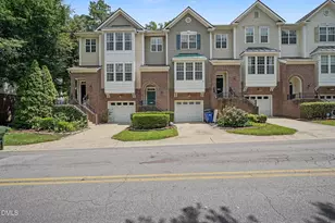 5453 Crescentview Pkwy, Raleigh, NC 27606 - Photo 2