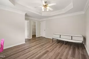 5453 Crescentview Pkwy, Raleigh, NC 27606 - Photo 14