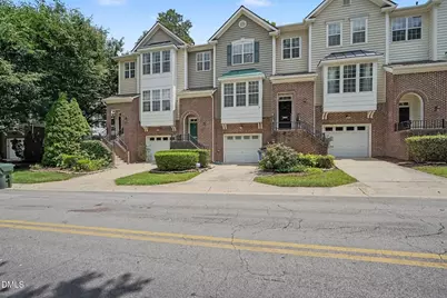 5453 Crescentview Parkway, Raleigh, NC 27606 - Photo 4