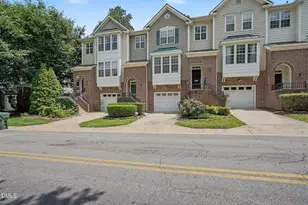 5453 Crescentview Pkwy, Raleigh, NC 27606 - Photo 4