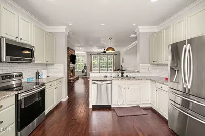 5453 Crescentview Parkway, Raleigh, NC 27606 - Photo 10