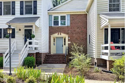 107 Sully Court, Chapel Hill, NC 27514 - Photo 2