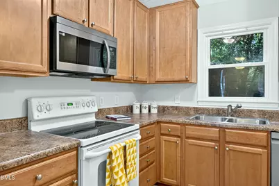 107 Sully Court, Chapel Hill, NC 27514 - Photo 8