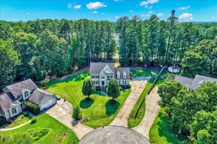 10 Bland Spring Pl, Durham, NC 27713 - Photo 2