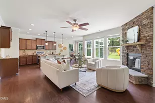1710 Woodsdale Dr, Durham, NC 27703 - Photo 10