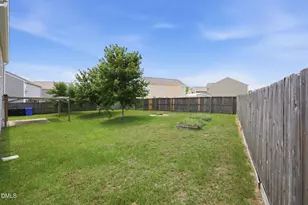687 Botanical Ct, Bunnlevel, NC 28323 - Photo 46
