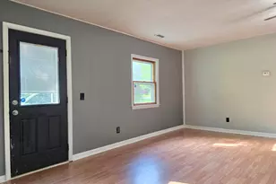 2820 Oxford Rd, Roxboro, NC 27574 - Photo 4