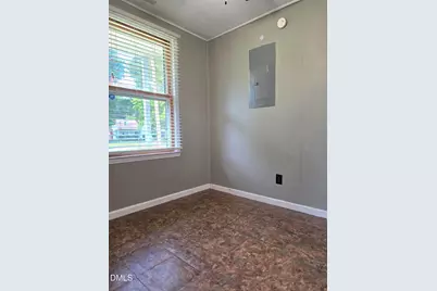 2820 Oxford Road, Roxboro, NC 27574 - Photo 8