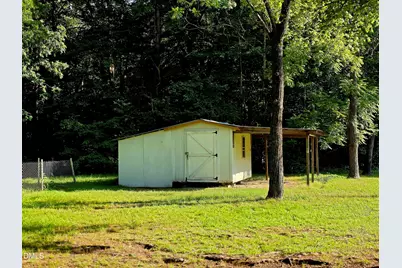 2820 Oxford Road, Roxboro, NC 27574 - Photo 10