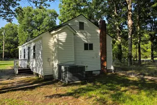 2820 Oxford Rd, Roxboro, NC 27574 - Photo 12