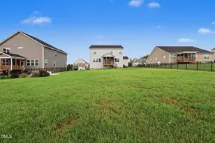 608 Barbour Farm Ln, Four Oaks, NC 27524 - Photo 32