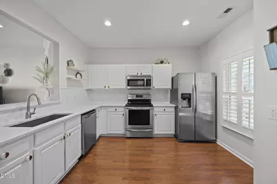 4252 Vienna Crest Drive, Raleigh, NC 27613 - Photo 8