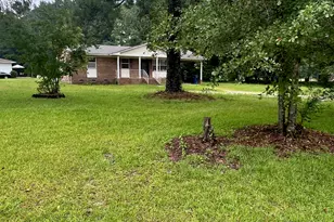 2001 Carr Creek Rd, Sanford, NC 27332 - Photo 2