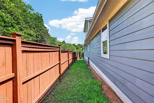 103 Chestnut St, Durham, NC 27707 - Photo 54