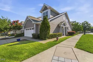 10100 Barnhart Way, Raleigh, NC 27617 - Photo 2