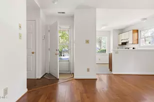 101 Standish Dr, Chapel Hill, NC 27517 - Photo 4