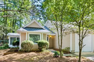 101 Standish Dr, Chapel Hill, NC 27517 - Photo 1