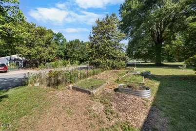 2034 Woodland Avenue, Burlington, NC 27215 - Photo 28
