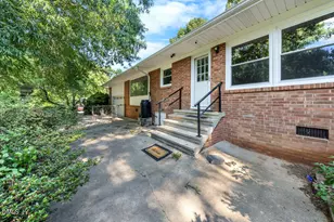 2034 Woodland Ave, Burlington, NC 27215 - Photo 24