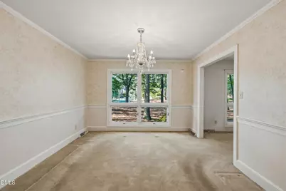 4900 Larchmont Drive, Raleigh, NC 27612 - Photo 12