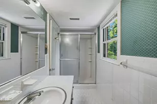 4900 Larchmont Dr, Raleigh, NC 27612 - Photo 26
