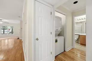 1021 Nicholwood Dr, Raleigh, NC 27605 - Photo 16