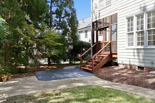 215 Lansbrooke Ln, Apex, NC 27502 - Photo 50