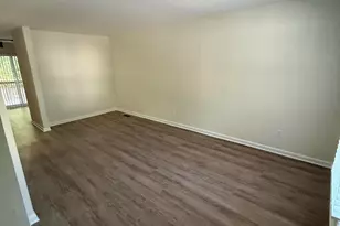 343 W Oak Ave, Wake Forest, NC 27587 - Photo 2