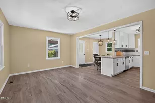 539 Riddle Ave, Hillsborough, NC 27278 - Photo 10