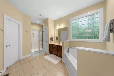 605 N Scotswood Boulevard, Hillsborough, NC 27278 - Photo 24