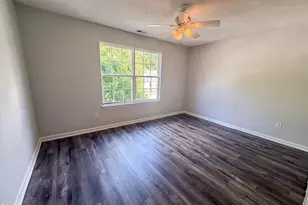 2618 Dutch Grove Cir, Raleigh, NC 27610 - Photo 12