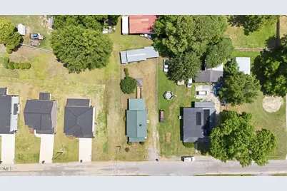 201 4th Street, Erwin, NC 28339 - Photo 4