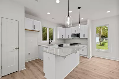 2002 B Riddle Road, Durham, NC 27713 - Photo 8