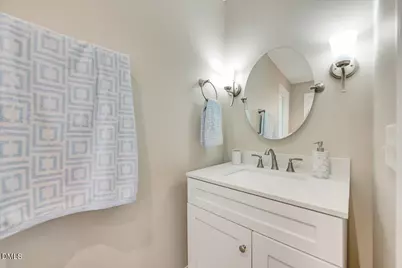 402 N Main Street, Four Oaks, NC 27524 - Photo 22