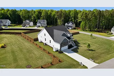 192 Castle Pond Way, Fuquay Varina, NC 27526 - Photo 2