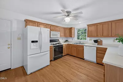 505 Heathridge Lane, Cary, NC 27513 - Photo 26