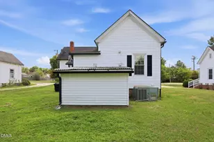 204 E H St, Erwin, NC 28339 - Photo 32