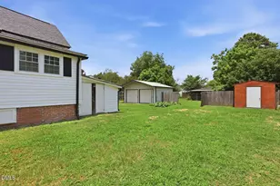 204 E H St, Erwin, NC 28339 - Photo 34